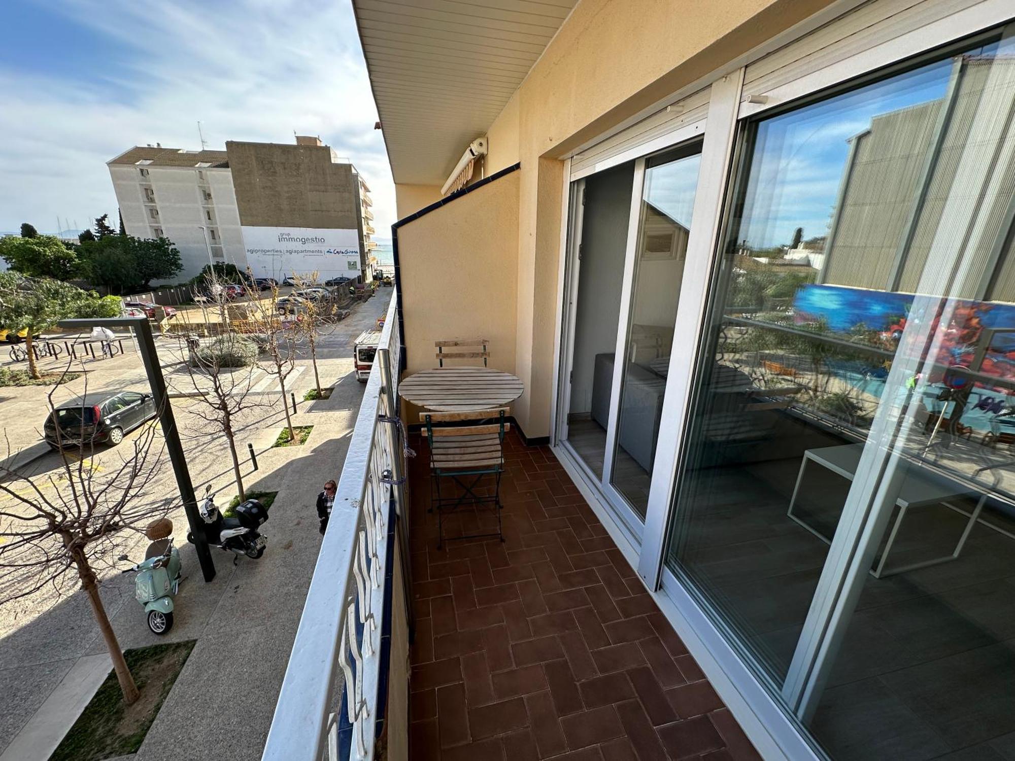 Agi Llotja Plazza Apartment Roses Exterior photo